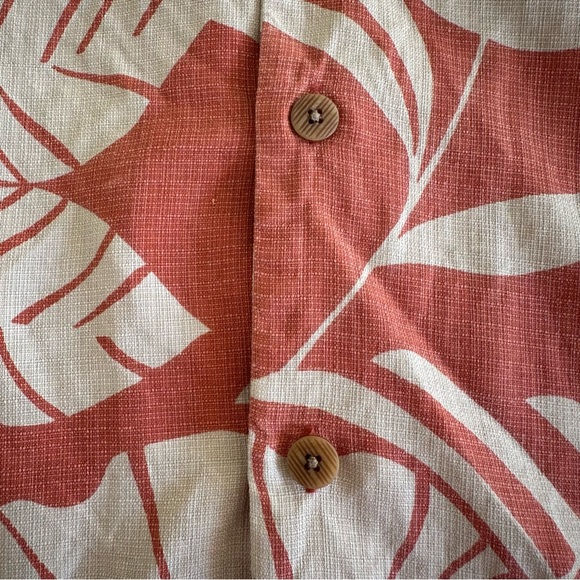 Tommy Bahama Silk Hawaiian Shirt Size XL - Picture 5 of 9
